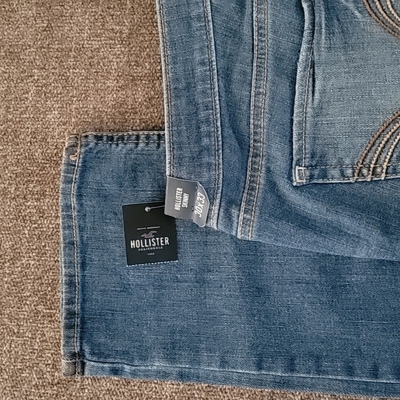 Hollister Women's/girls Jeans Size 11 ITEM# 1011 - Picture 3 of 4